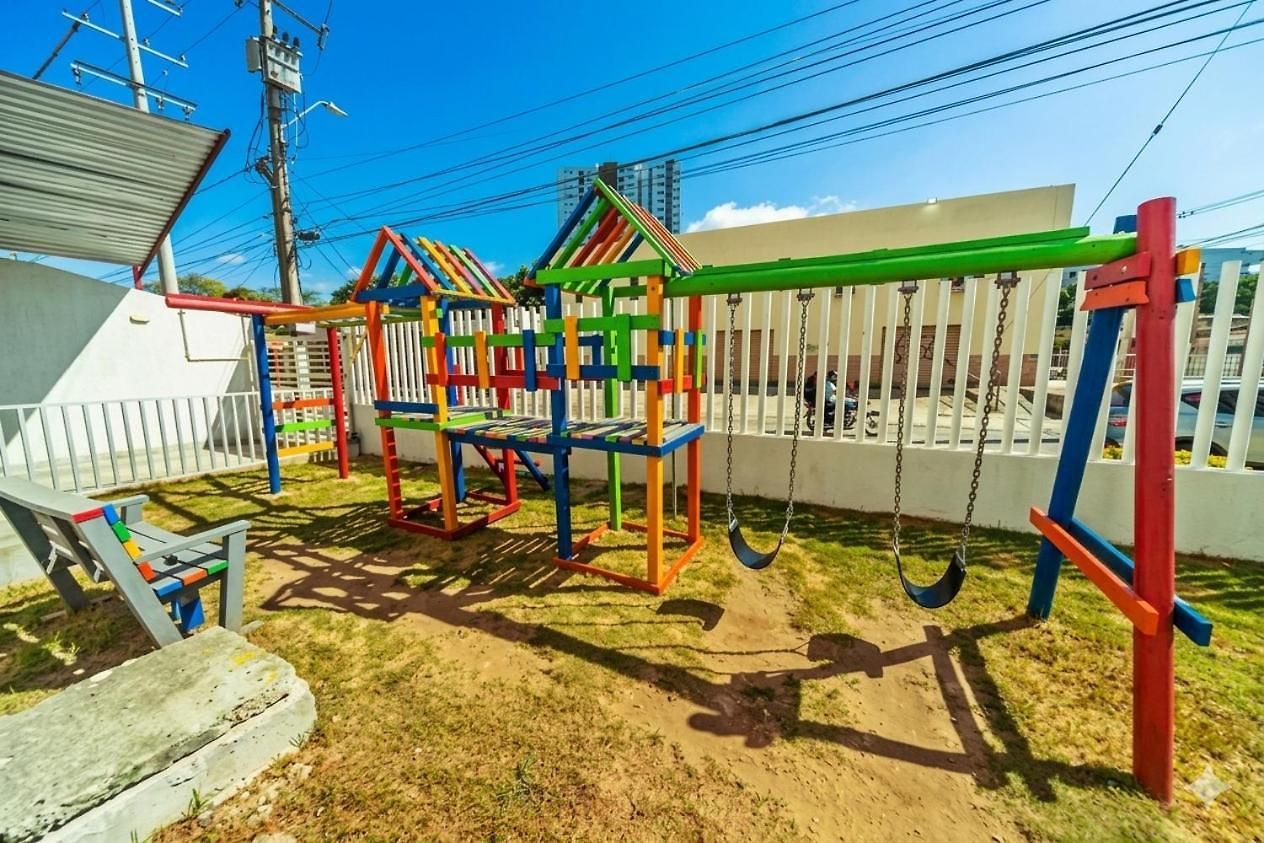Brisas Del Mar - Amoblado, Cerca Al Mar Apartamento